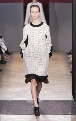 <a href='http://www.aimai.cc/
' target='_blank'>服装搭配</a>:衣服搭配要注意什么?