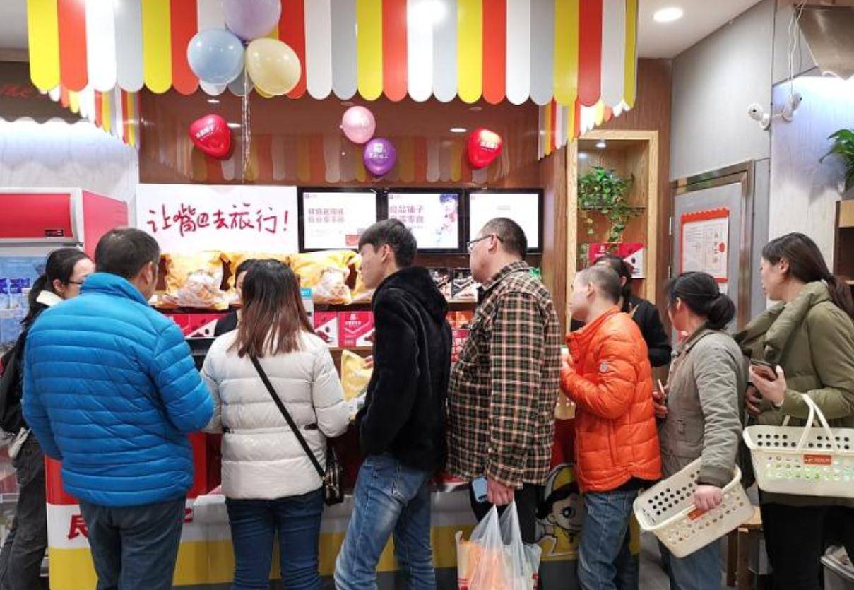 618前夕百草味，零食界首轮“价格战”敲响，三只松鼠和百草味无人问津？