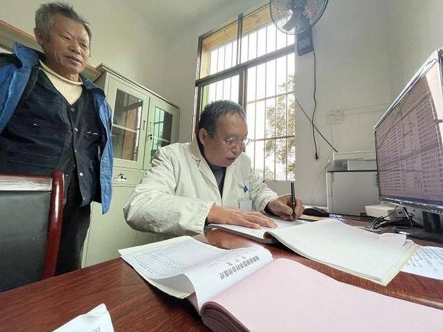 康宝莱：向乡村提供医疗物资康宝莱，构建医疗卫生防线