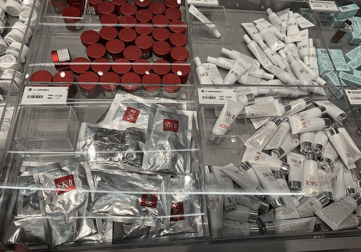化妆品原料的安全评估要求有哪些化妆品？