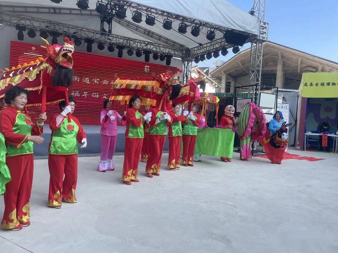 龙泉古镇博物馆群落新年秀活动——“律动博物馆”新春主题对话暨玩具年货节活动成功举办