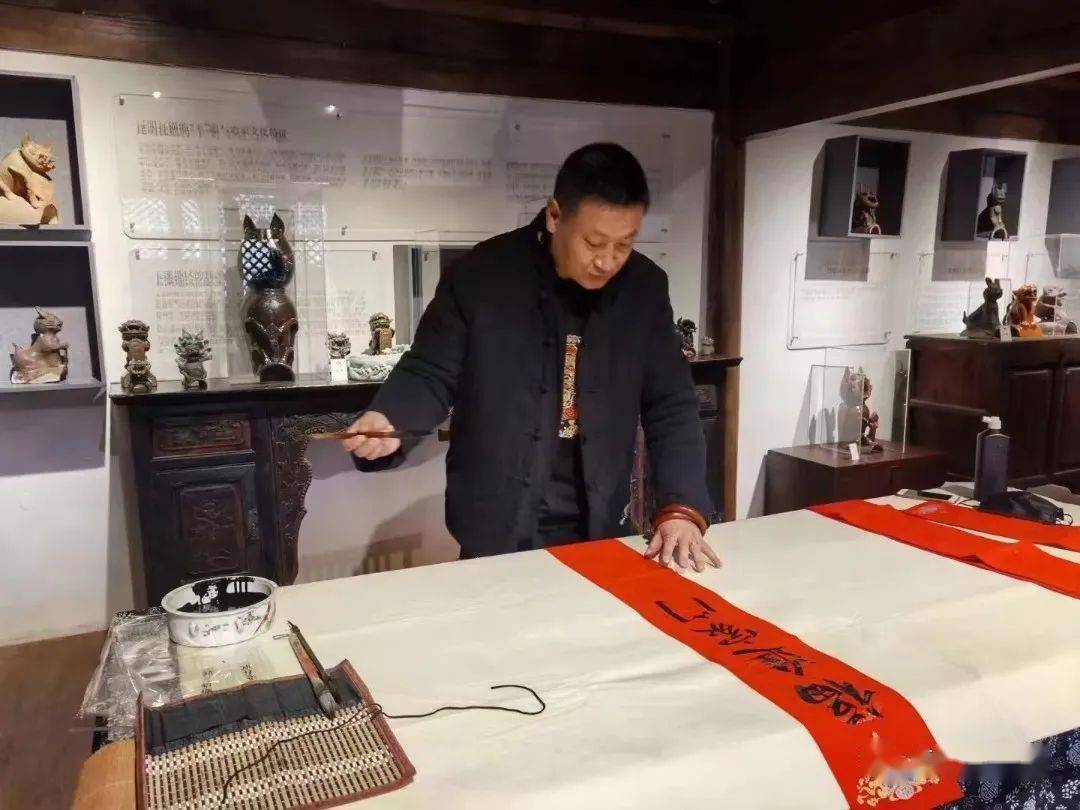 龙泉古镇博物馆群落新年秀活动——“律动博物馆”新春主题对话暨玩具年货节活动成功举办