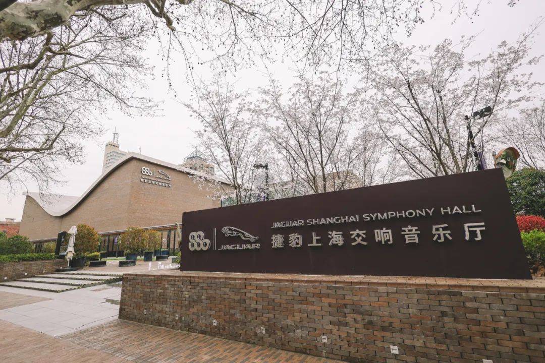 探徐汇｜春日<a href='https://www.aimai.cc/
' target='_blank'>好物推荐</a>！漫步衡复街区<a href='https://www.aimai.cc/
' target='_blank'>好物推荐</a>，一起寻春去