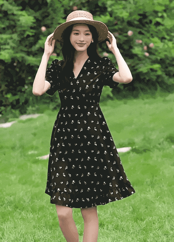 春夏裙子，女人要拥有的4条裙子！！